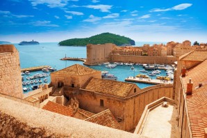 Croisière Explora Journeys - An Extended Journey Unlocking Mediterranean Myths